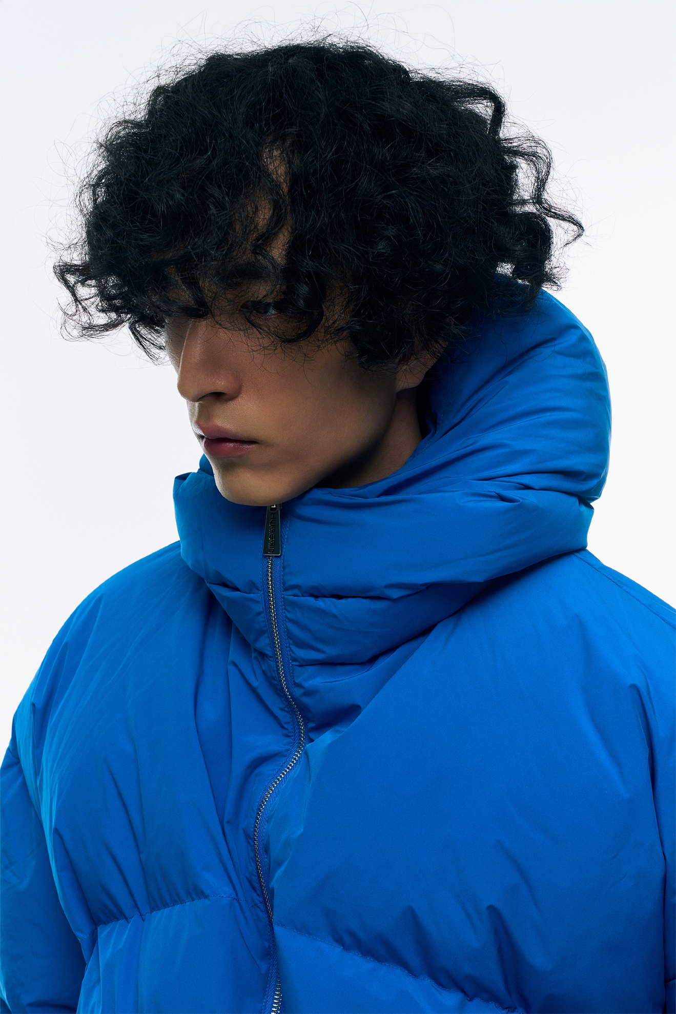 CROPPED DOUBLE NECK BUBBLE