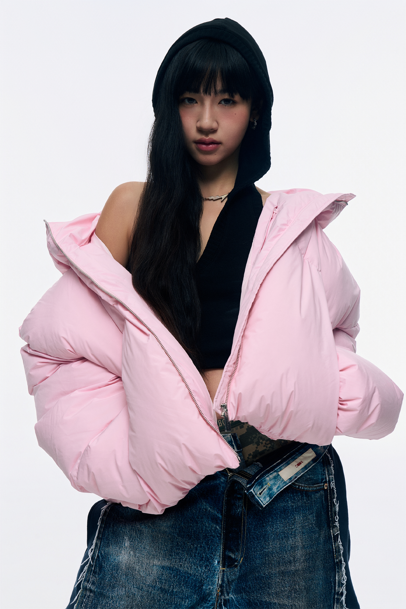 CROPPED DOUBLE NECK BUBBLE