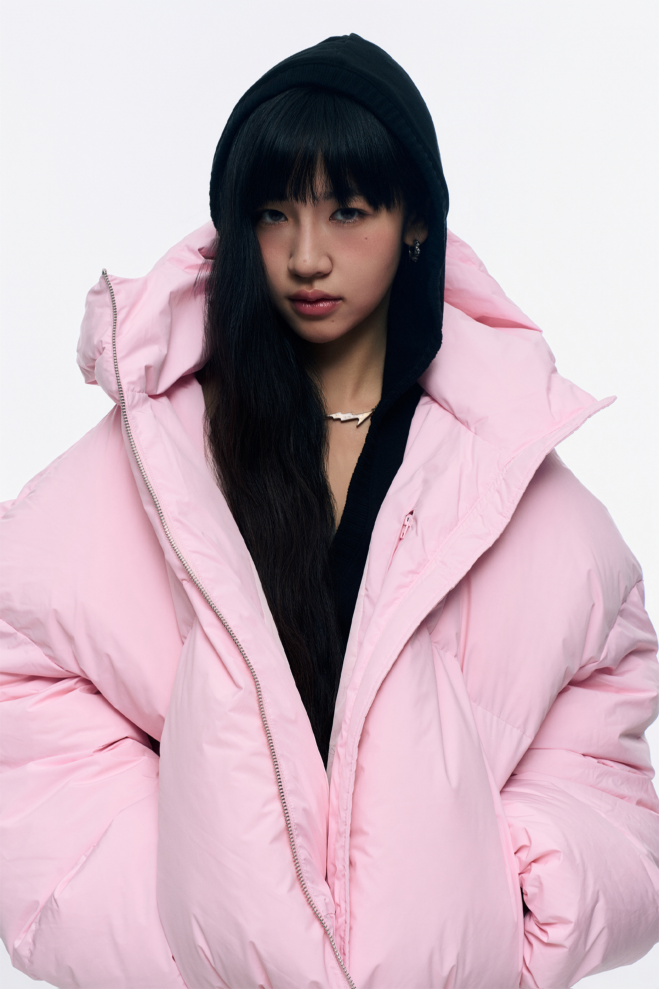 CROPPED DOUBLE NECK BUBBLE