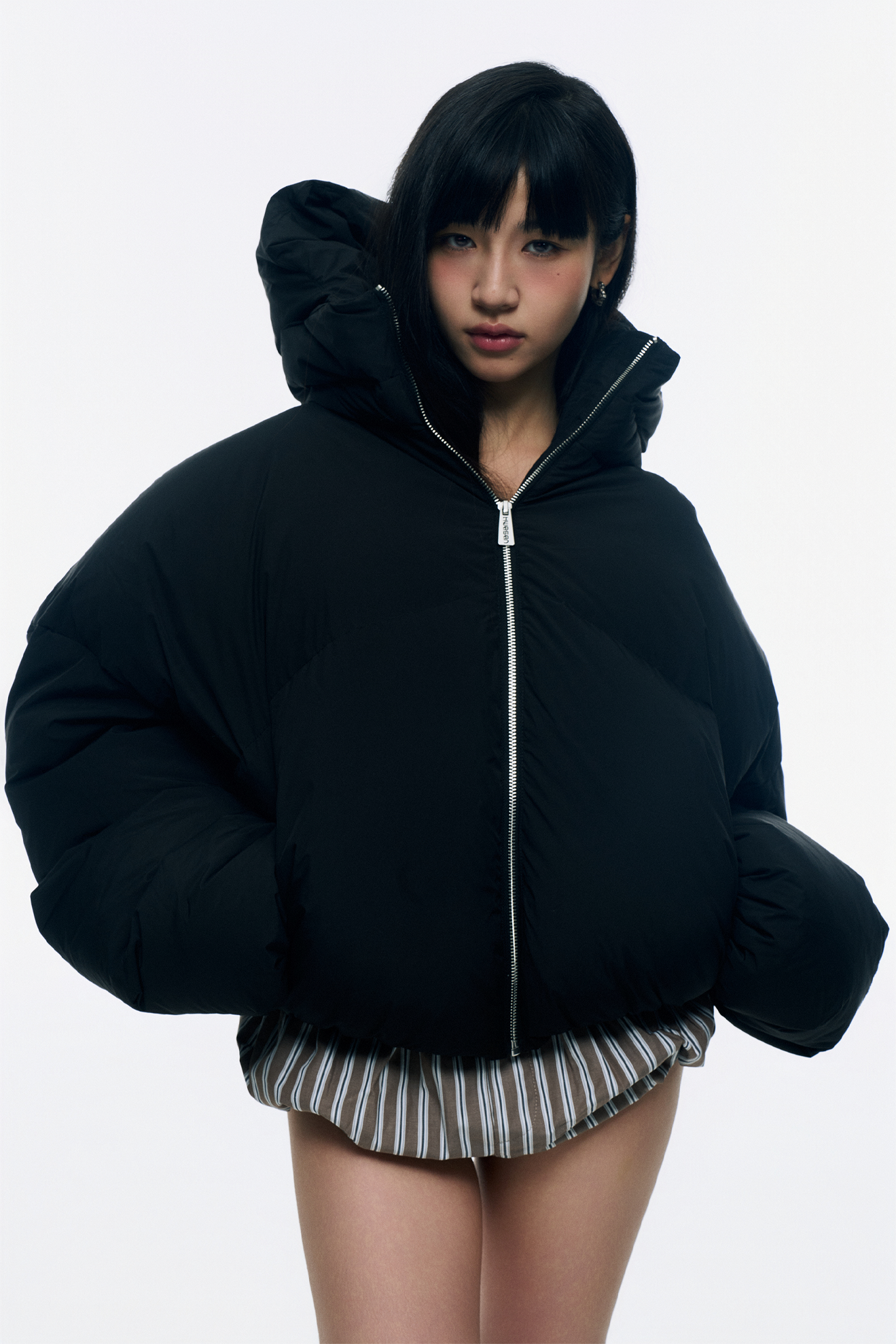 CROPPED DOUBLE NECK BUBBLE