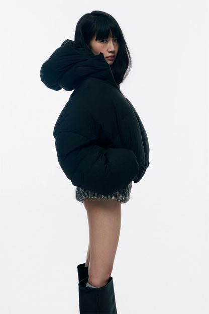 CROPPED DOUBLE NECK BUBBLE